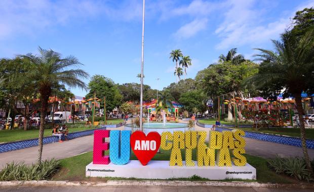 Agora em Cruz das Almas: Conheça a Flixmobi, o App que Está Revolucionando as Corridas na Cidade! 🚗💚